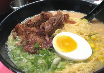 豚肉软骨面
