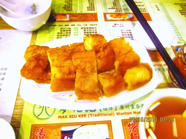 Fried dough 油條