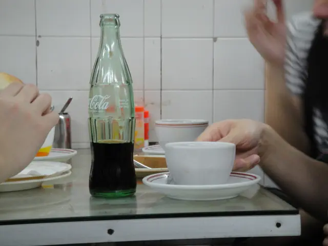 很少餐室還會提供樽裝可樂