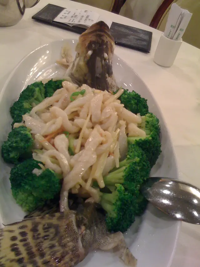 清炒桂魚絲