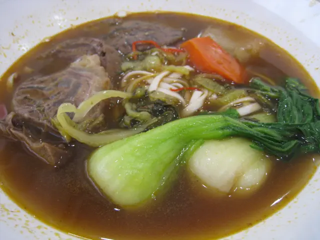 紅燒牛肉麵 - $30