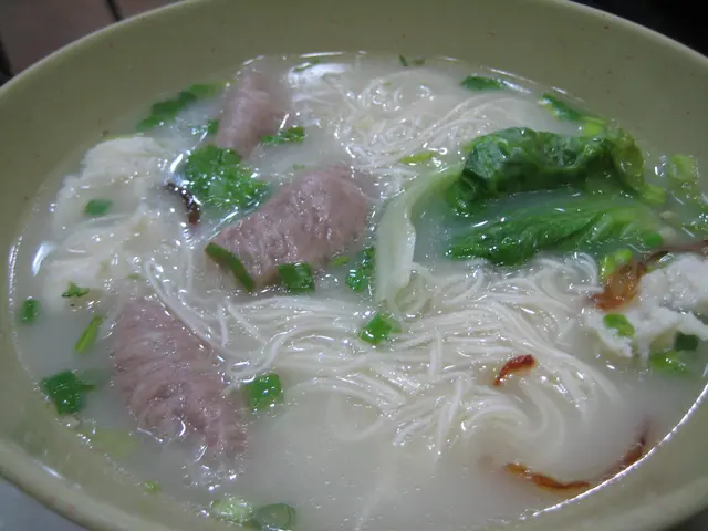 鯊魚羹肉燕餃麵線