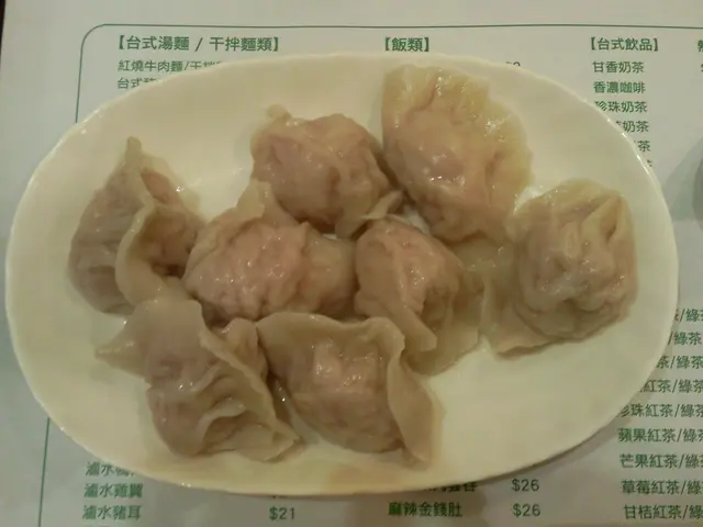 "過橋餃子", 味道係唔錯ga...不過唔係話好特別lor