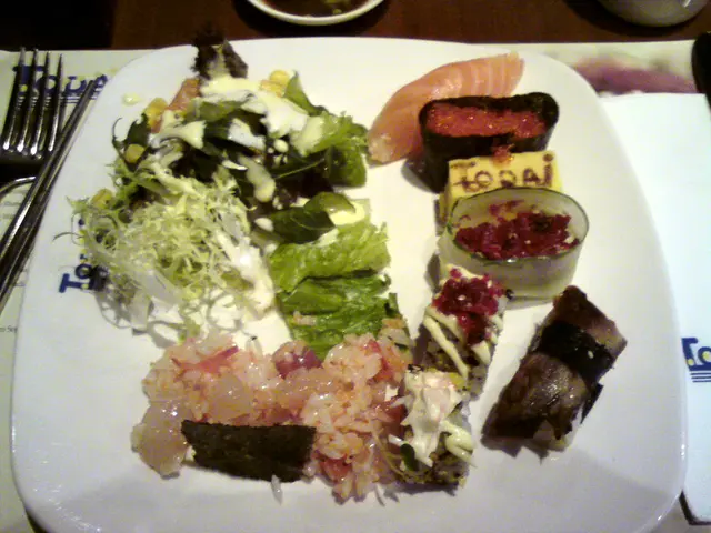 三文魚生飯/沙律/壽司