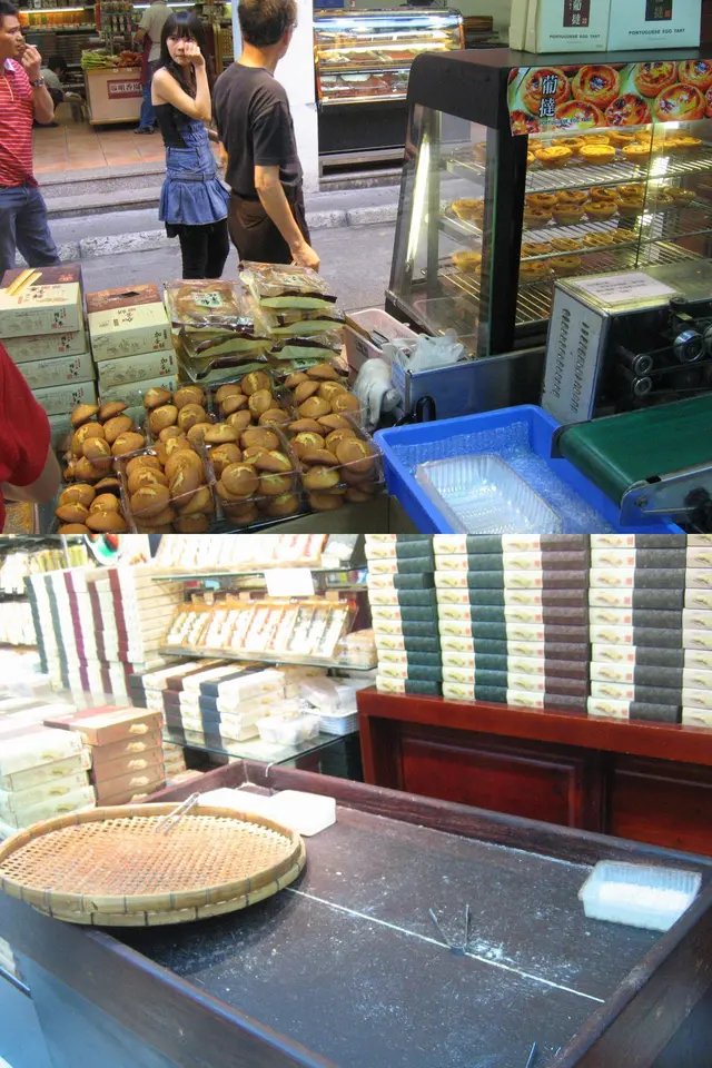 即製加蛋餅及杏仁餅的攤位