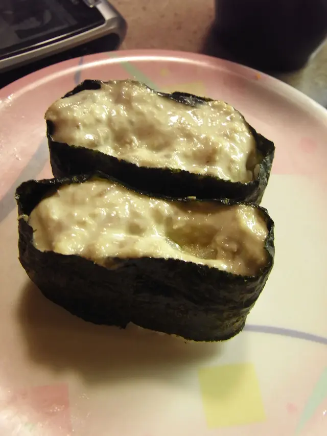 胃部中出吞拿魚