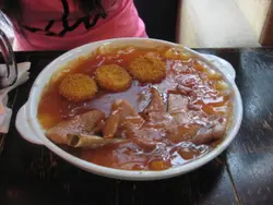 茄汁豬排加蝦餅配薯蓉