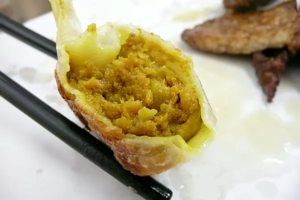 咖喱雞肉餃