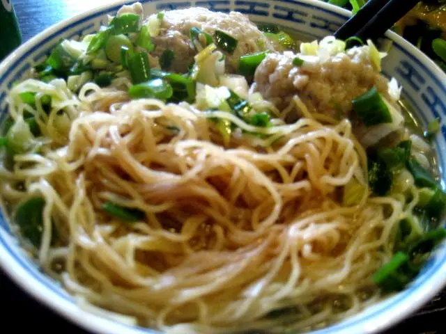 鯪魚球麵