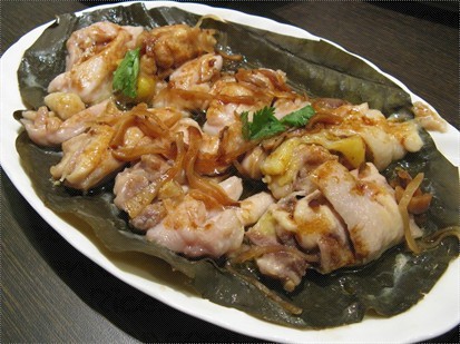 Another lotus leaf dish: tender chicken but too oily