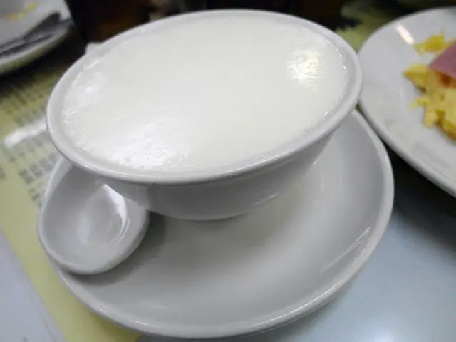 熱蛋白燉奶