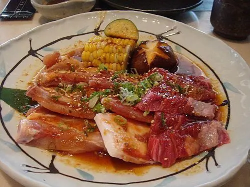 燒肉拼盤