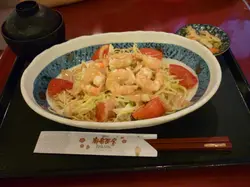 芝麻酱鲜虾冷面
