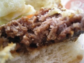 粒粒分明的beef patty - 鰂魚涌的Burger Mix