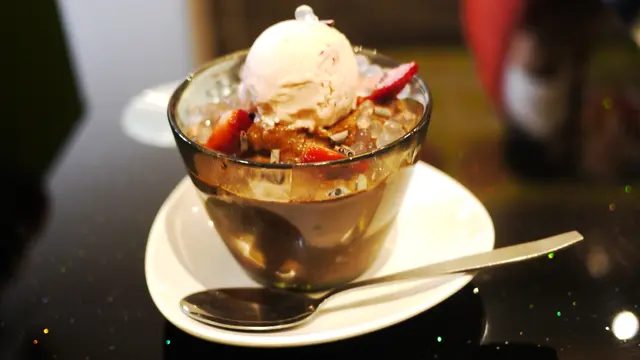 草莓雪糕朱古力冰露