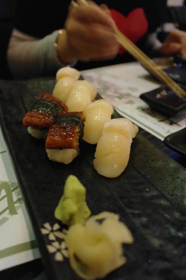 帶子同熳魚壽司..一般