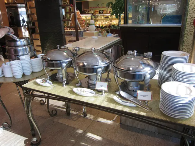 甜品自助餐都有少量熱葷供應