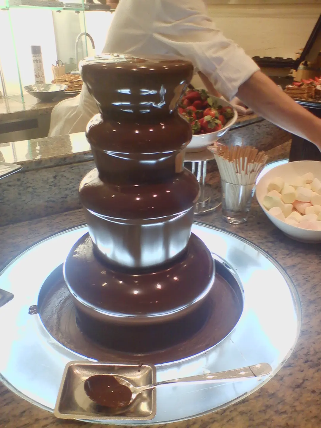 chocolate fondue