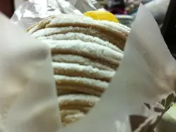 侧面看，栗子巨山！