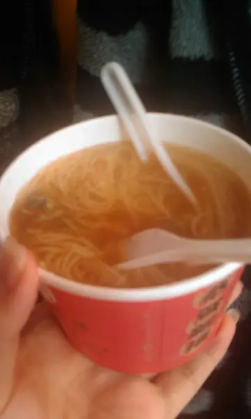 其貌不扬的蚵仔面线