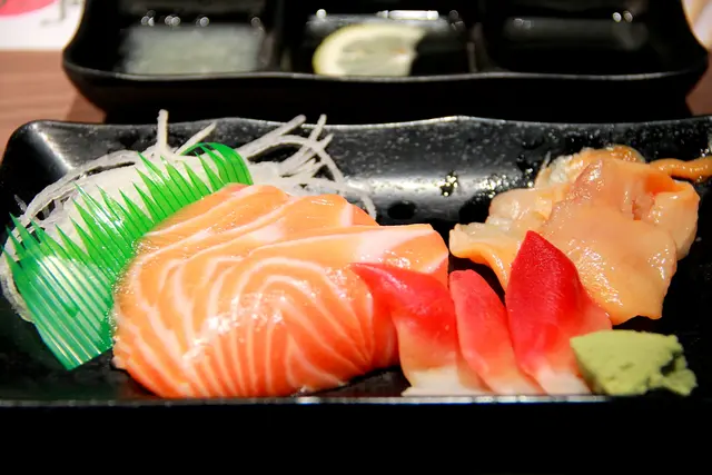 附送的刺身 比起好多壽司放題仲高質素!