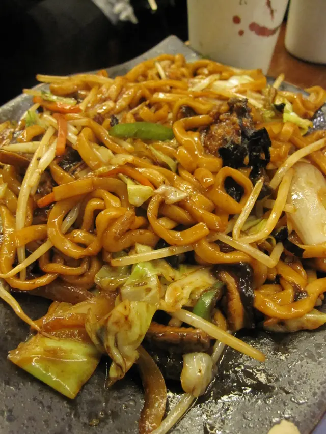 差!!! 鰻魚炒烏冬~~ 好難食~