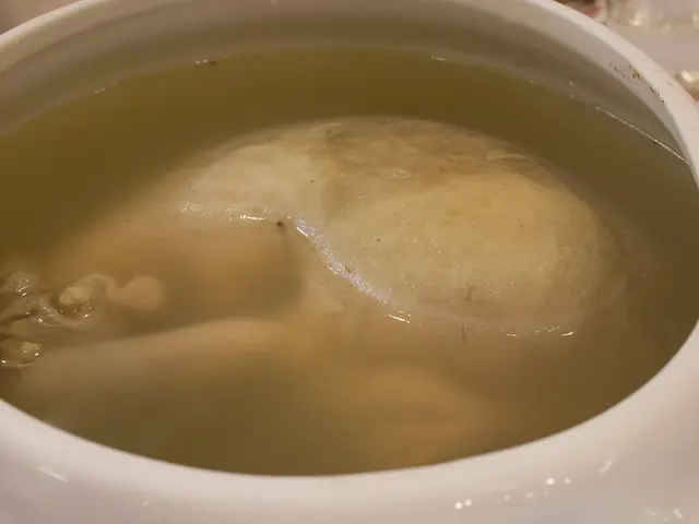 需俾訂金的豬肚湯