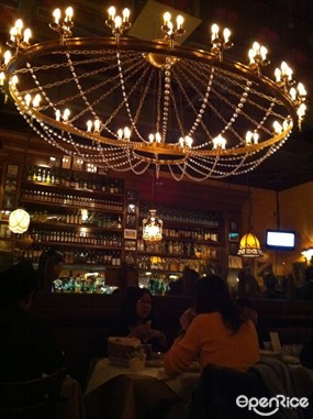 Amaroni&#39;s New York Italian Restaurant &amp; Caf&#233;&#39;s photo in Kowloon Tong 