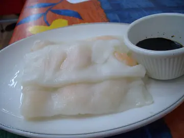 不鲜虾肠粉