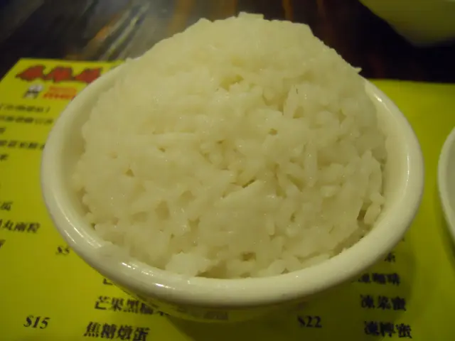 可能水放多了, 所以米飯還好... $8/碗