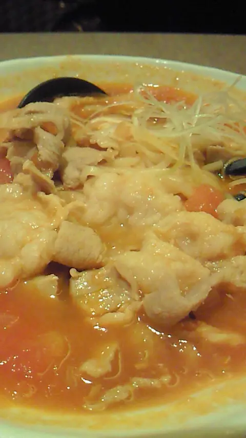 蕃茄湯豚肉稻庭烏冬