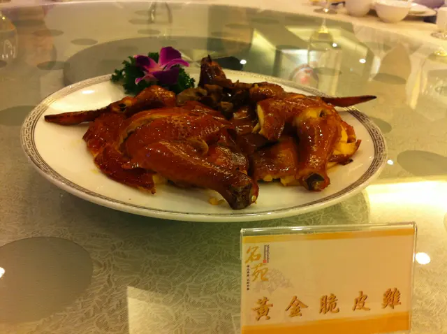 皮薄兼脆黃金脆皮雞