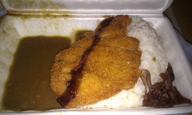 吉烈雞扒咖哩飯