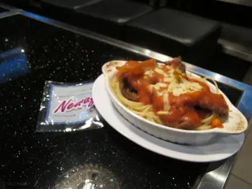 焗鮮茄豬扒意粉