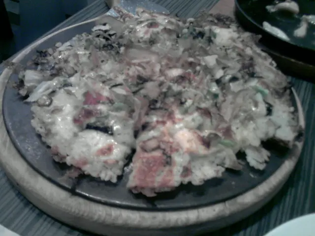 青芥辣三文魚北寄貝紫菜米比薩$95.80(regular)