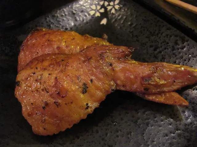 燒明太子雞翼當是普通燒雞翼是不錯的