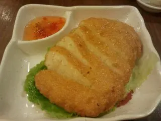 蝦餅...冇蝦味....而且細件左