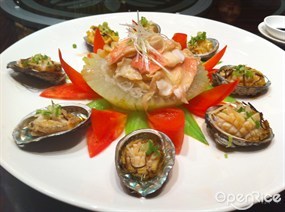 蒜茸粉絲蒸珍珠蚌 (3/5) - 赤鱲角的萬豪中菜廳