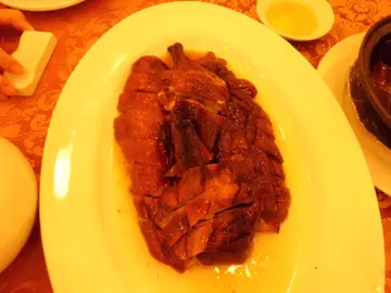 表面靓,食落不入味,皮不香脆