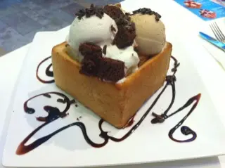 Coffer on the rock honey toast