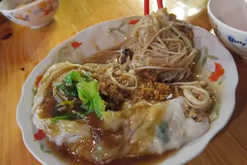 生菜金菇肠粉