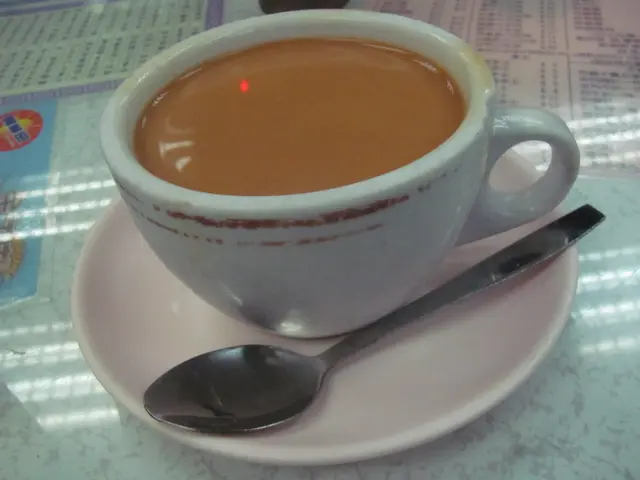 熱奶茶有不俗茶香，入口柔和挺滑，奶甜及茶甘平衡