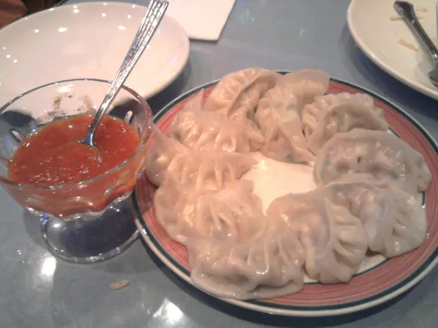 另外叫咗份 Momo。