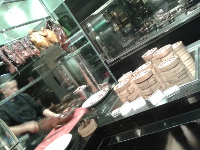 燒味類,點心類(如叉燒包、燒賣、蝦餃、帶子菜苗餃、粉果....)