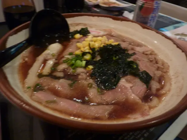 個湯鹹到死，食完好鬼頸渴。 