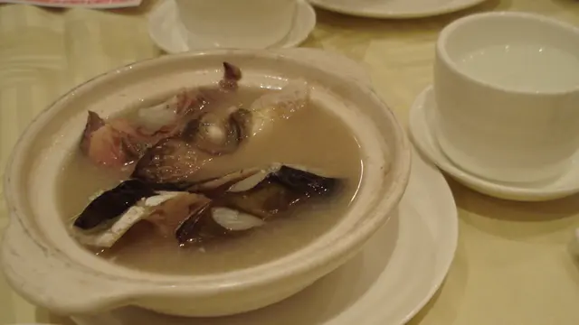 川芎白芷燉魚雲