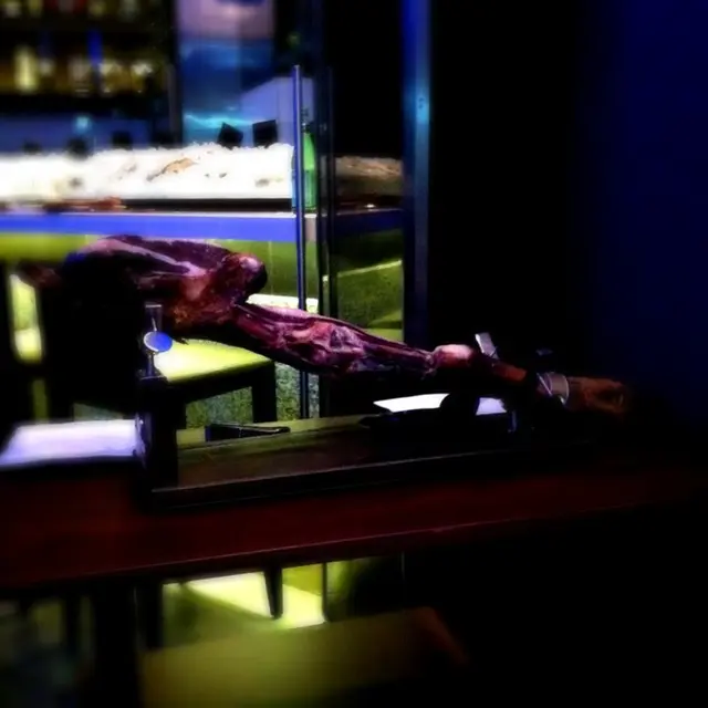 西班牙黑毛豬火腿(36個月)