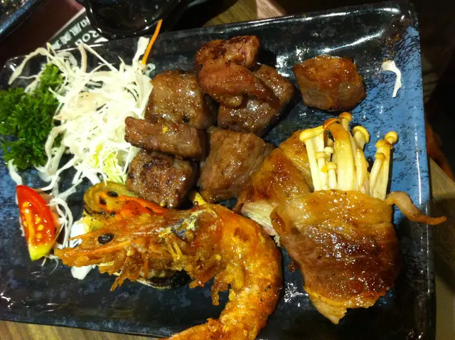 牛柳粒好 "淋", 金菇牛肉卷都好食