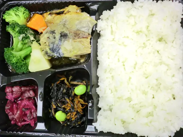 鯖魚蘿蔔煮