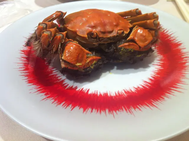 6 兩 牧牛糊大閘蟹 (公)